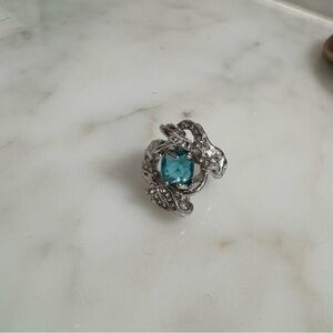 Elegant Silver and Blue crystal statement Ring